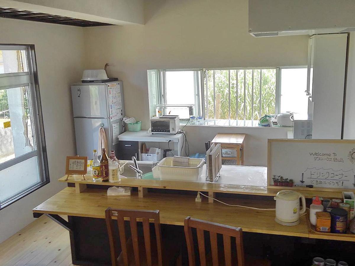Guest House Miyakojima Екстериор снимка