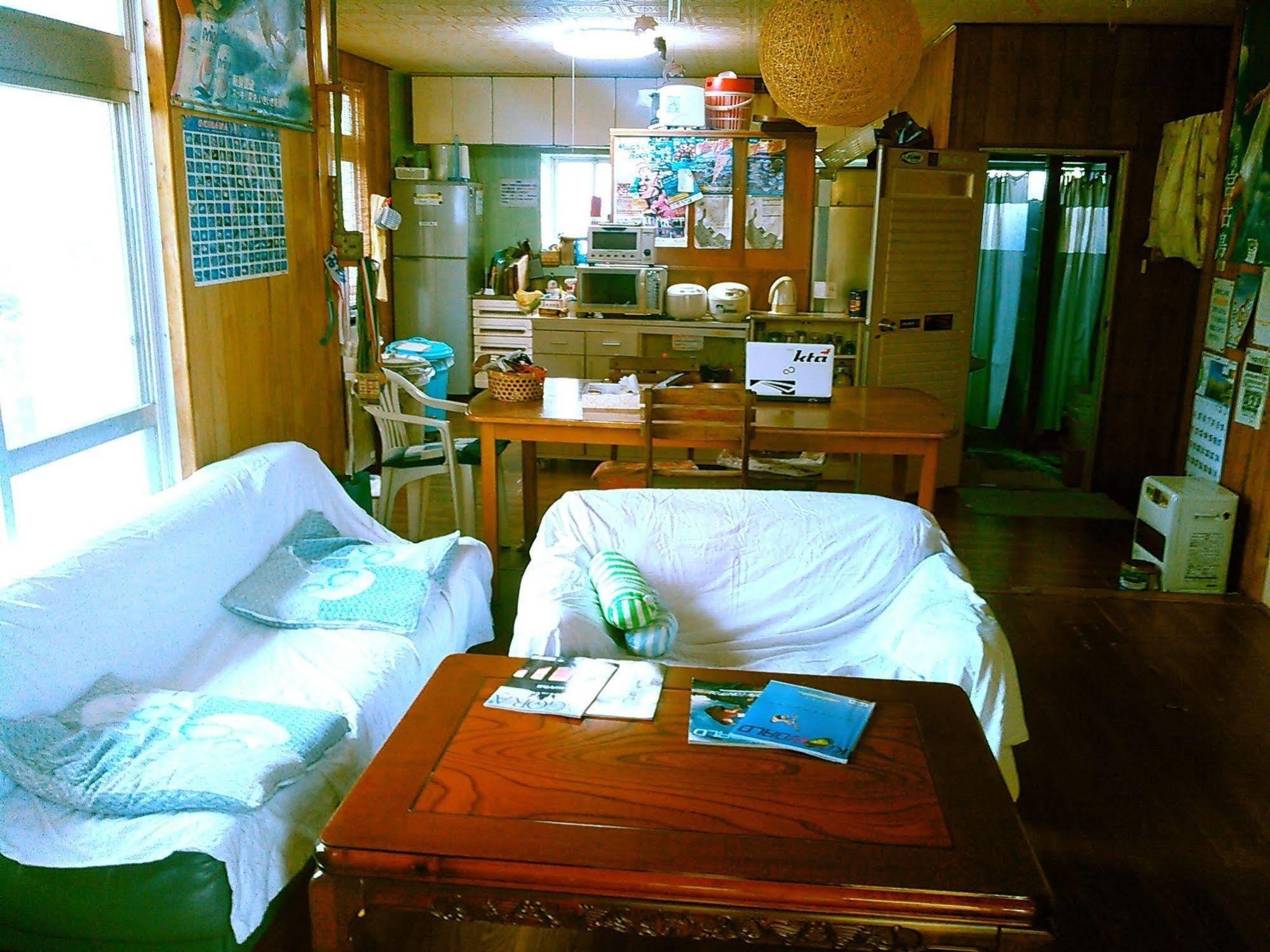 Guest House Miyakojima Екстериор снимка